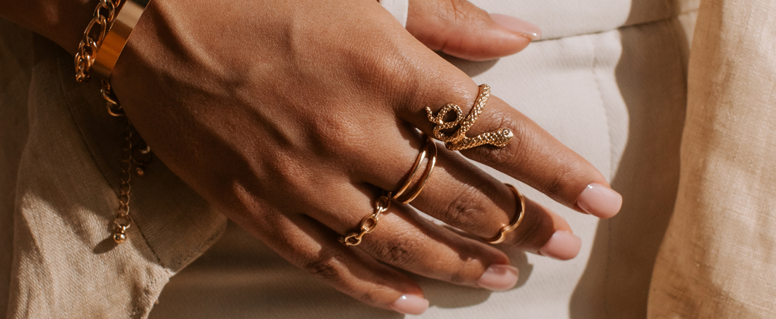 The Art of Restoring Vintage Jewelry: Bringing Old Beauties Back to Life