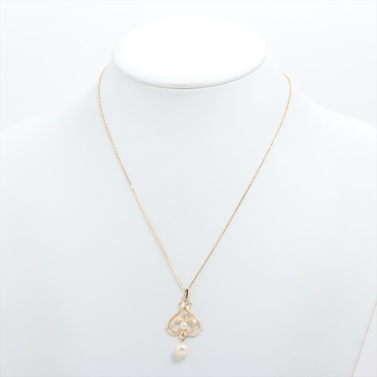 Mikimoto Pendant. 14k Gold Mikimoto Lavaliere Lavalier Dangle Pearl Necklace.