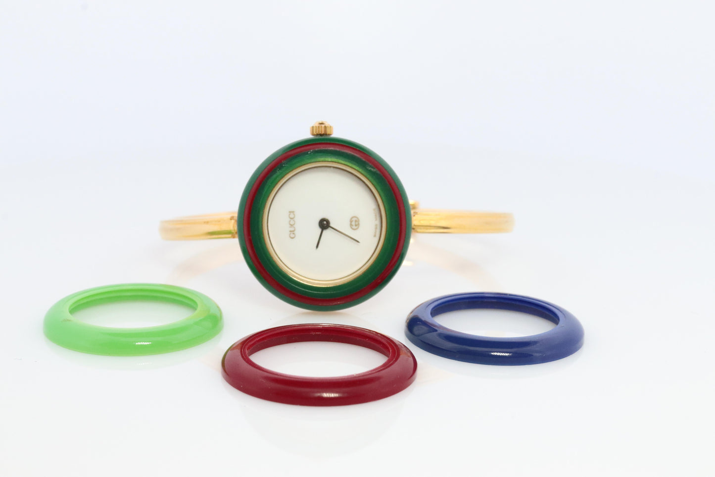 Vintage GUCCI Quartz 11/12 Watch Timepiece. Gucci Ladies Bangle watch