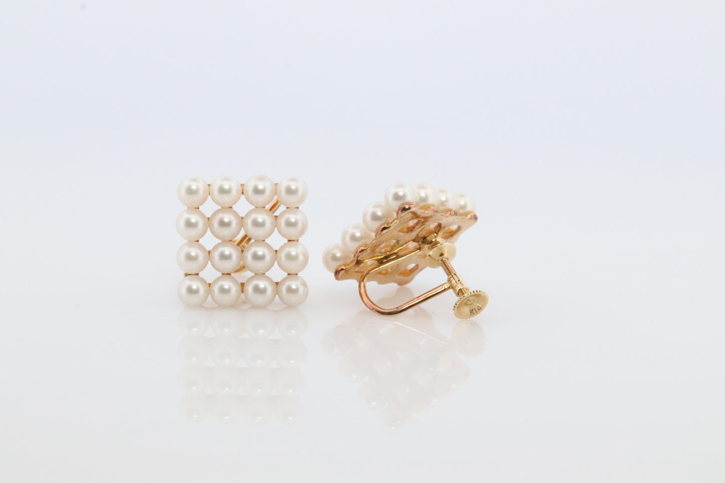 Mikimoto Earrings. Vintage 14k Gold Mikimoto Pearl cluster Clip Ons. Unpierced