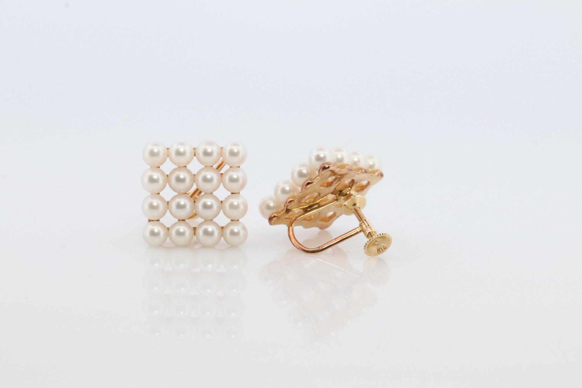 Mikimoto Earrings. Vintage 14k Gold Mikimoto Pearl cluster Clip Ons. Unpierced