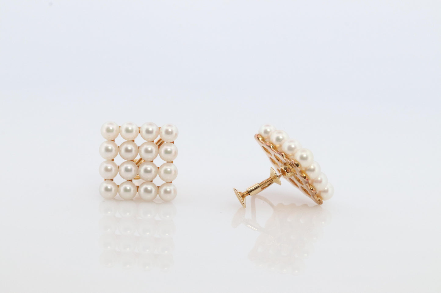 Mikimoto Earrings. Vintage 14k Gold Mikimoto Pearl cluster Clip Ons. Unpierced