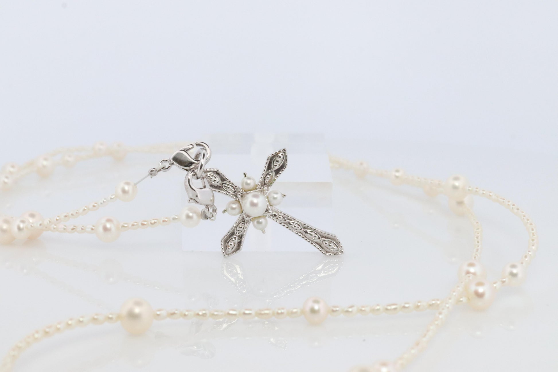 Mikimoto Pendant. Cross Crucifix Sterling Silver Pearl Necklace. Mikimoto Pearls