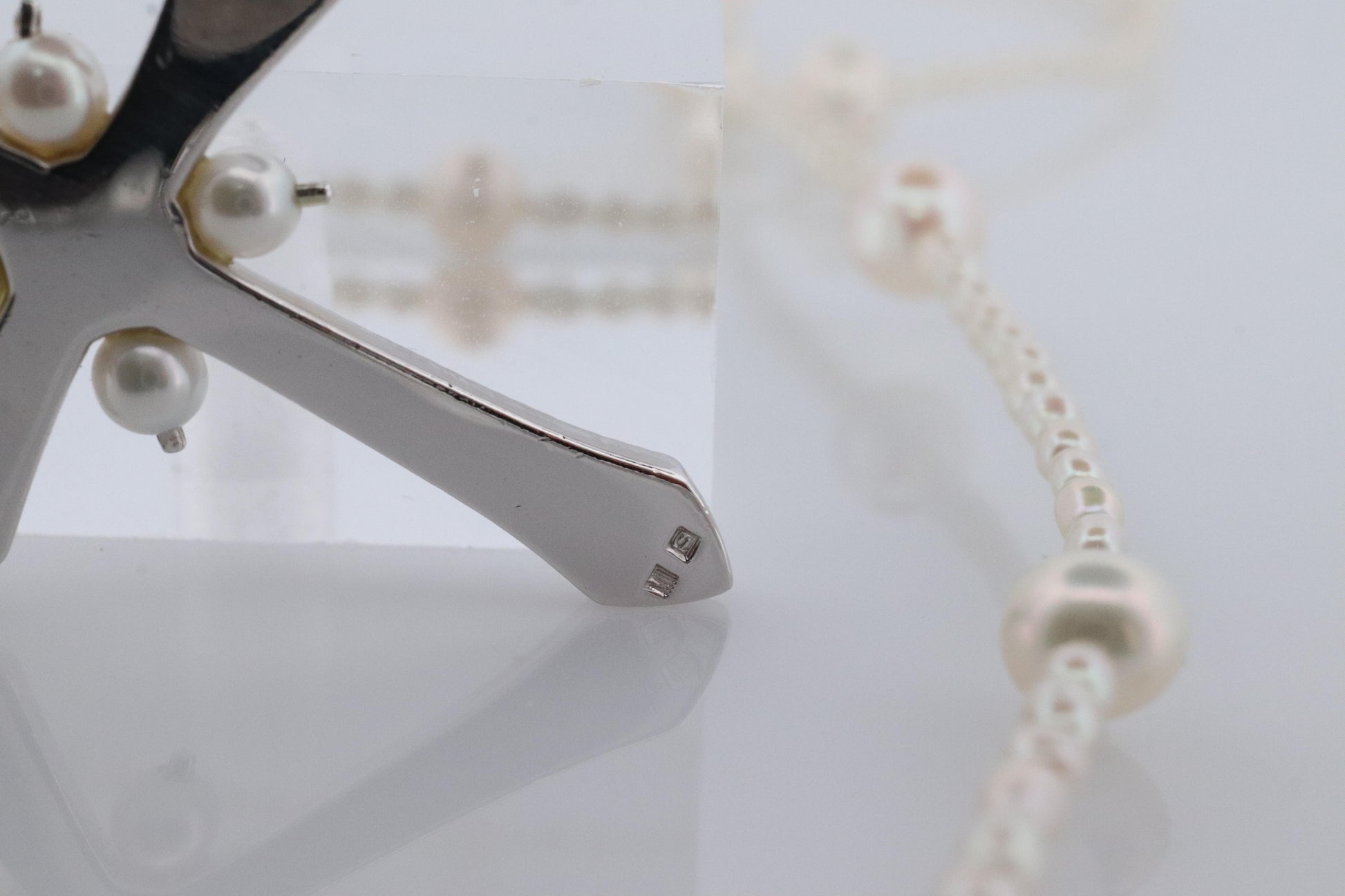 Mikimoto Pendant. Cross Crucifix Sterling Silver Pearl Necklace. Mikimoto Pearls