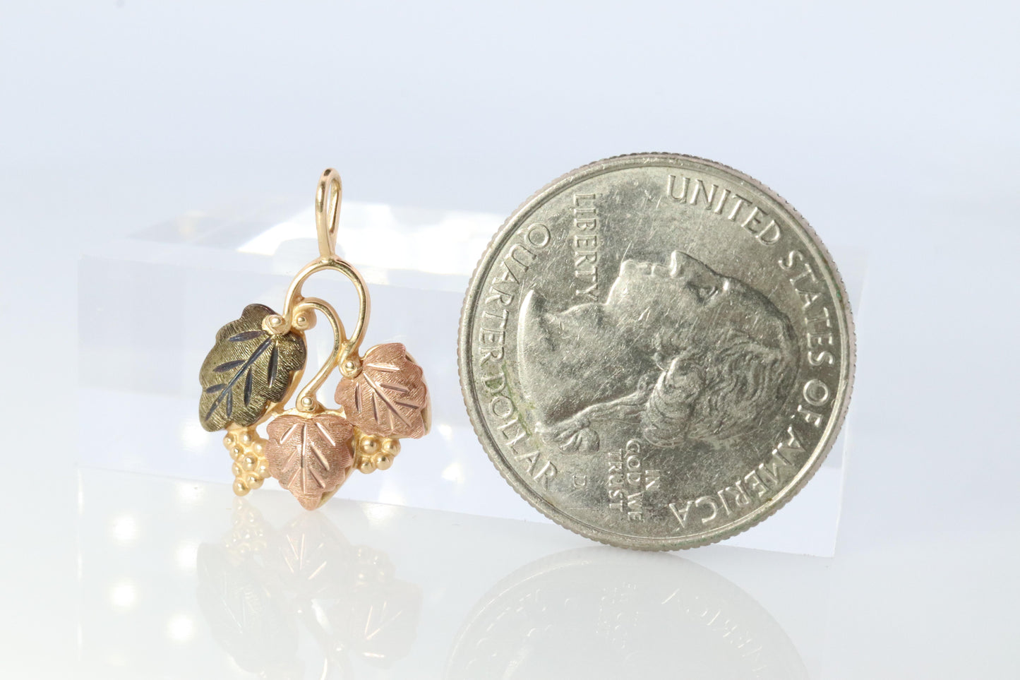 10k 12k Black Hills Gold Pendant. Black Hills Gold Vine Leaves Charm