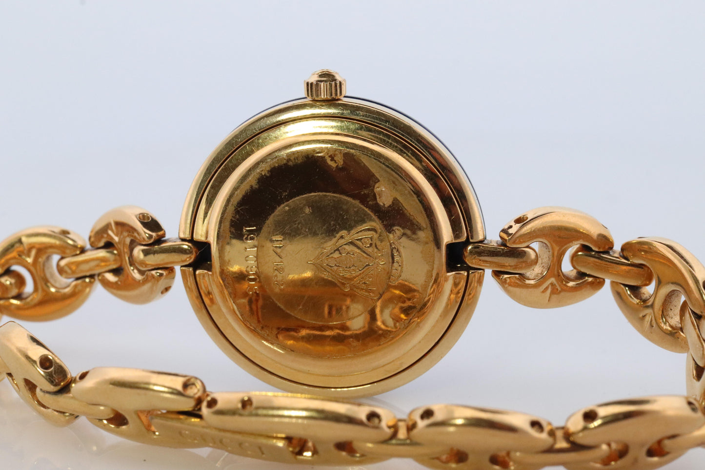 Vintage GUCCI Quartz 11/12.2 Watch Timepiece. Gucci Ladies Gold watch BOX