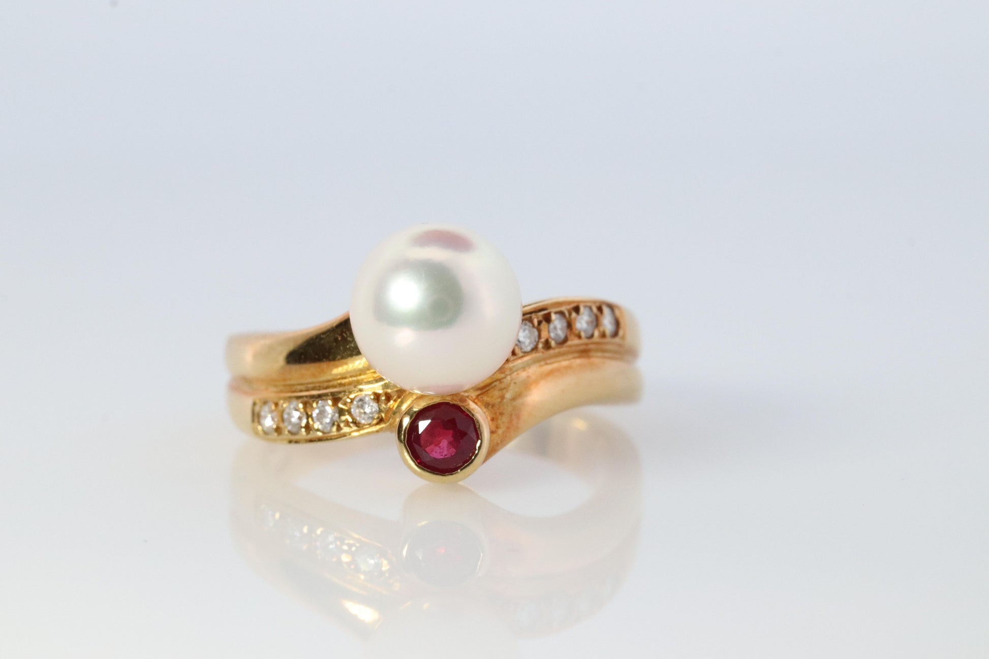 Mikimoto Ring. Vintage 18k Gold Mikimoto Pearl Diamond Ruby layered band.
