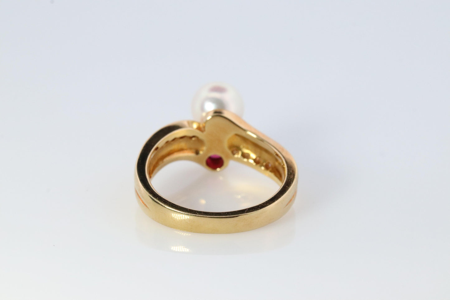 Mikimoto Ring. Vintage 18k Gold Mikimoto Pearl Diamond Ruby layered band.