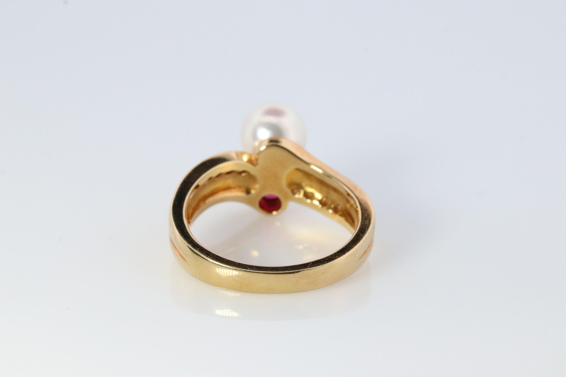 Mikimoto Ring. Vintage 18k Gold Mikimoto Pearl Diamond Ruby layered band.