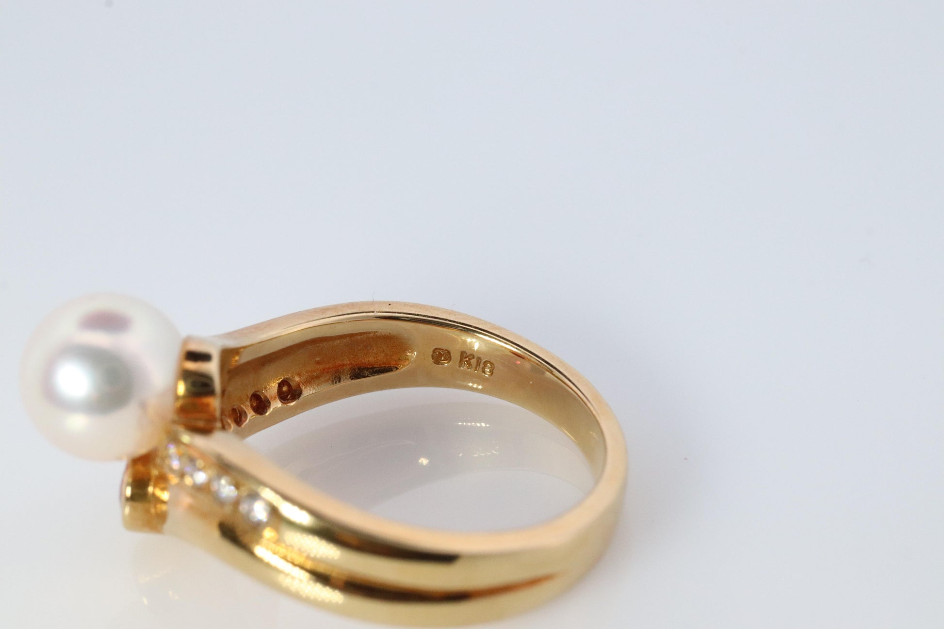 Mikimoto Ring. Vintage 18k Gold Mikimoto Pearl Diamond Ruby layered band.