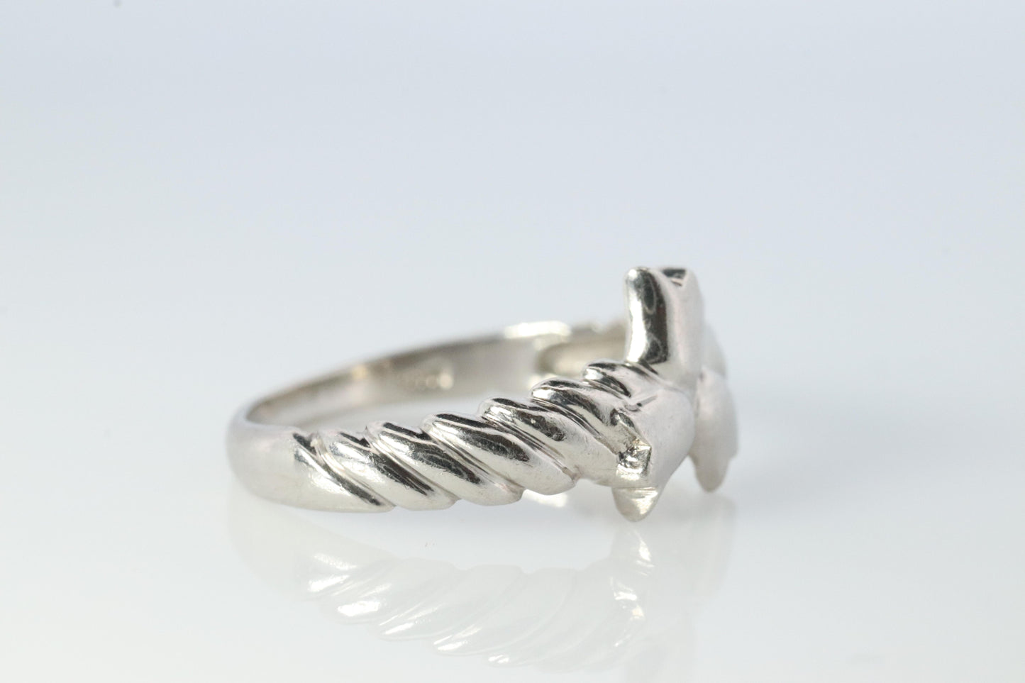 Dior ring. Christian Dior Platinum Pt900 Three Bell band. Minimalist ring