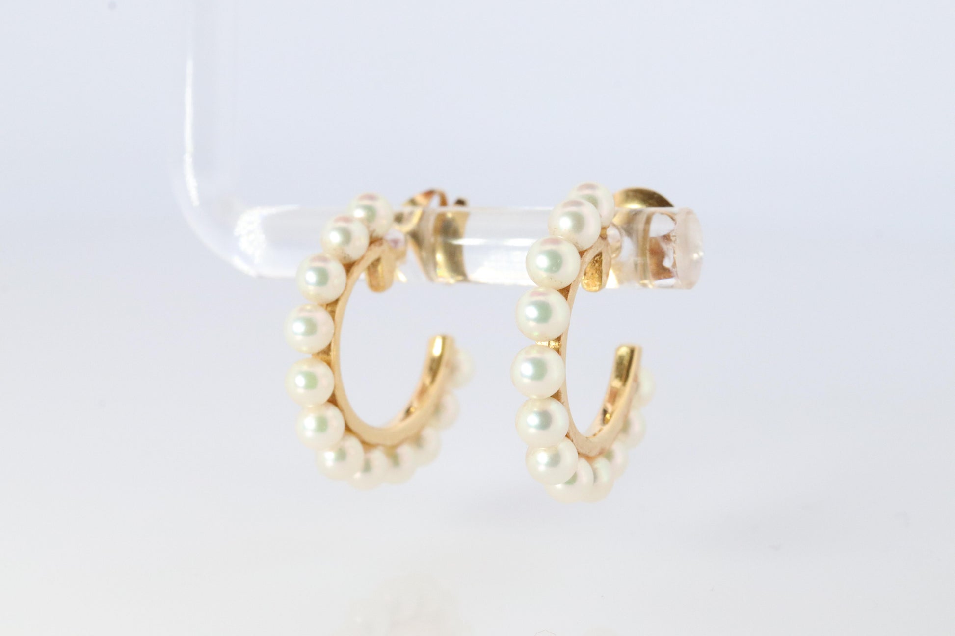 Mikimoto Earrings. Vintage 18k Gold Mikimoto Pearl Hoops. Pearl Cluster