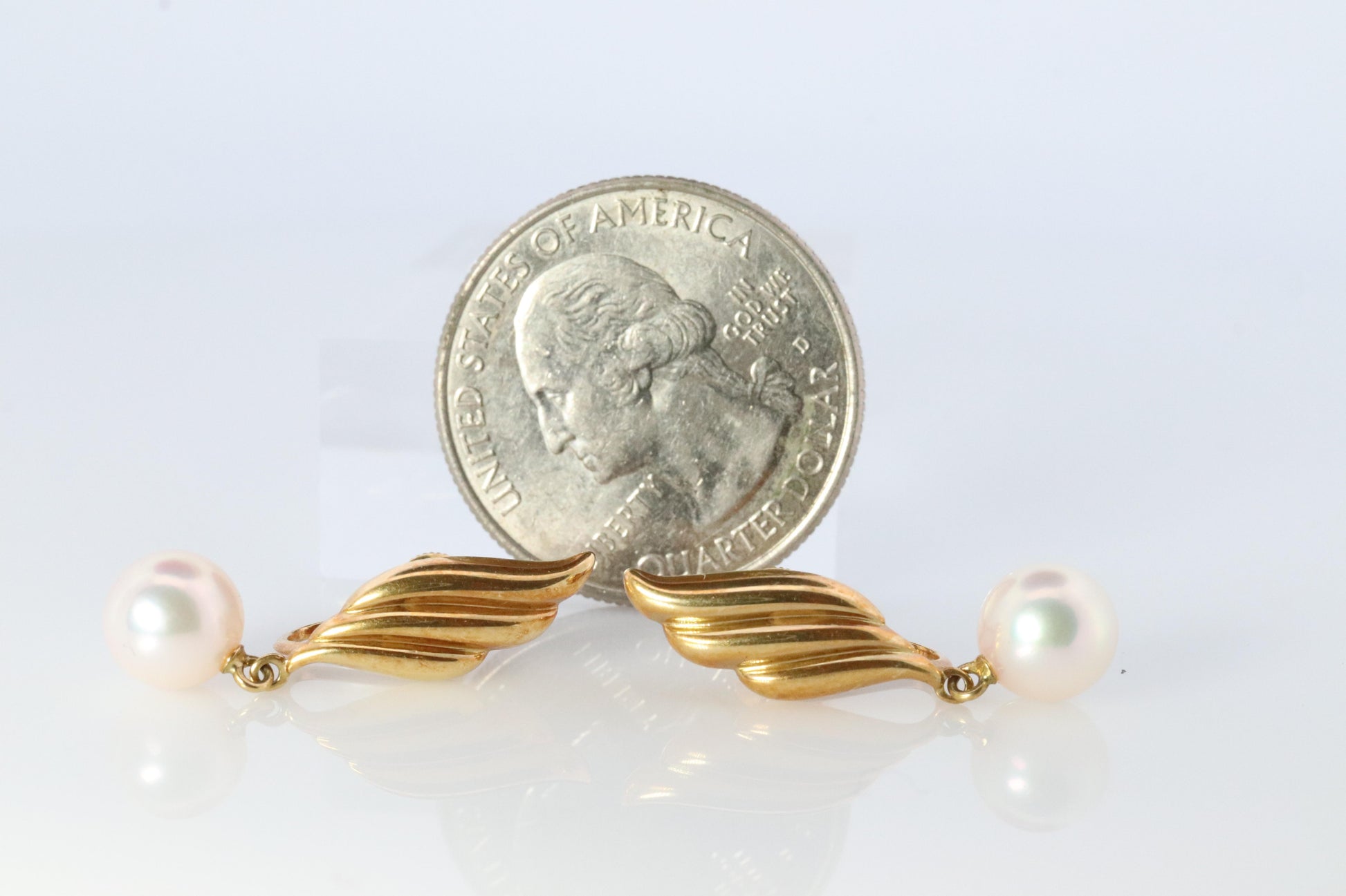 Mikimoto Earrings. 18k Gold Mikimoto Pearl Dangle Earrings. Unpierced Clip on