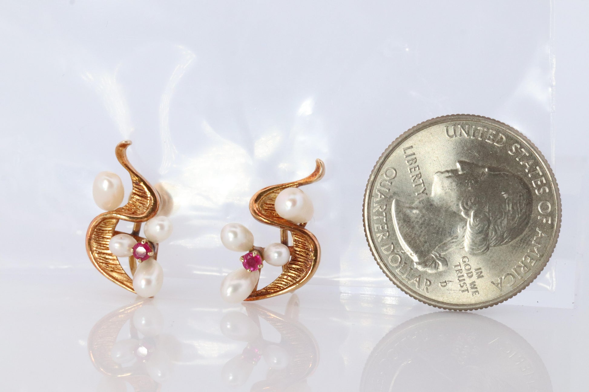 Mikimoto Earrings. 14k Gold Mikimoto Pearl Ruby cluster Clip Ons. Unpierced