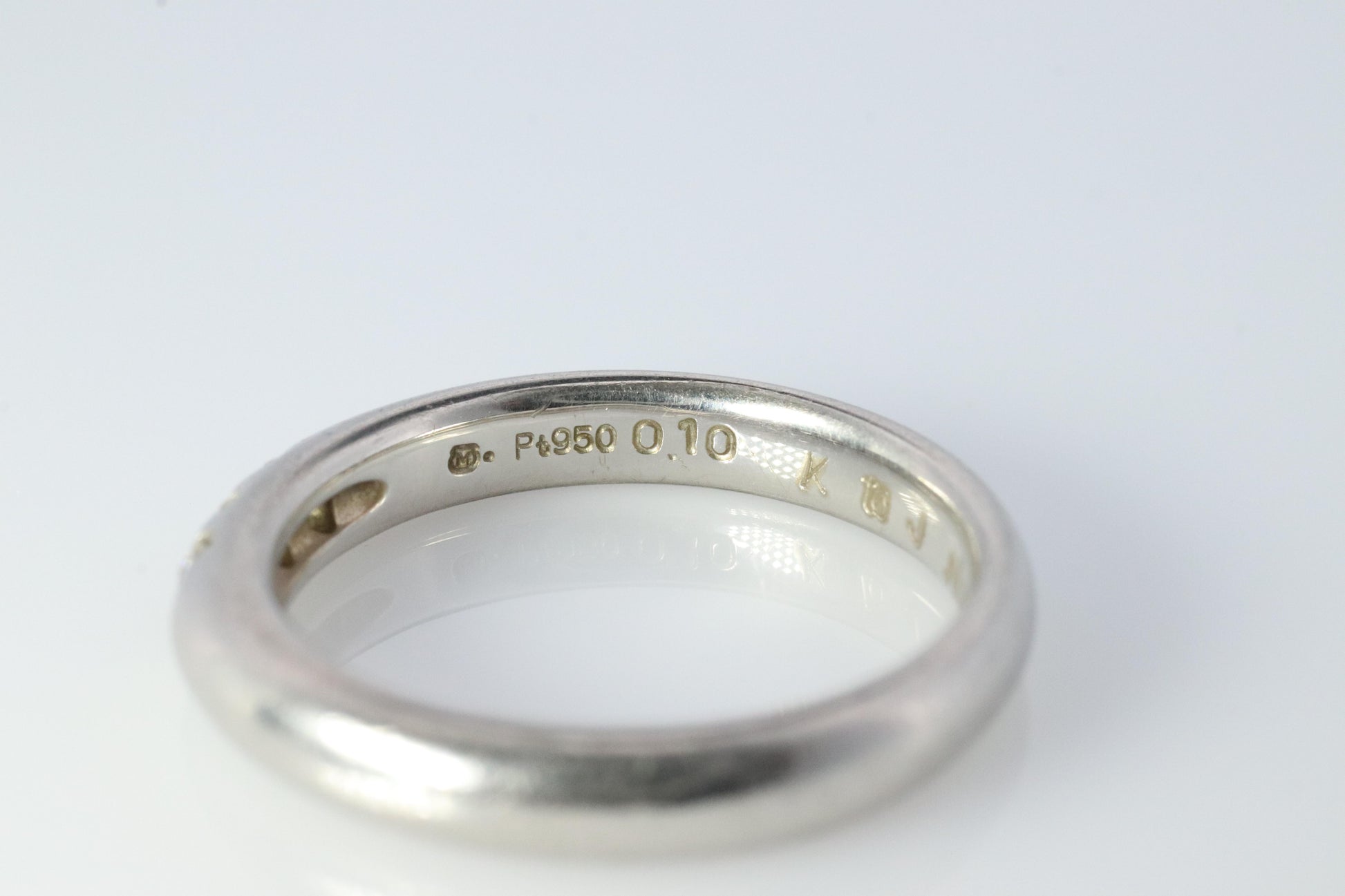 Mikimoto Ring. Vintage Platinum Mikimoto Diamond Bezel set band. Mikimoto PT950