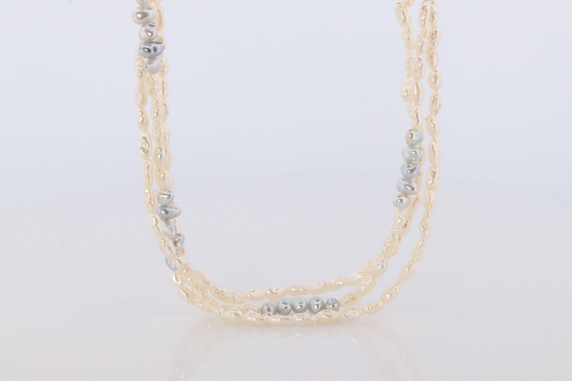 MIKIMOTO 18k Gold Pearl Necklace. Rice Pearls Multi Strand Necklace.