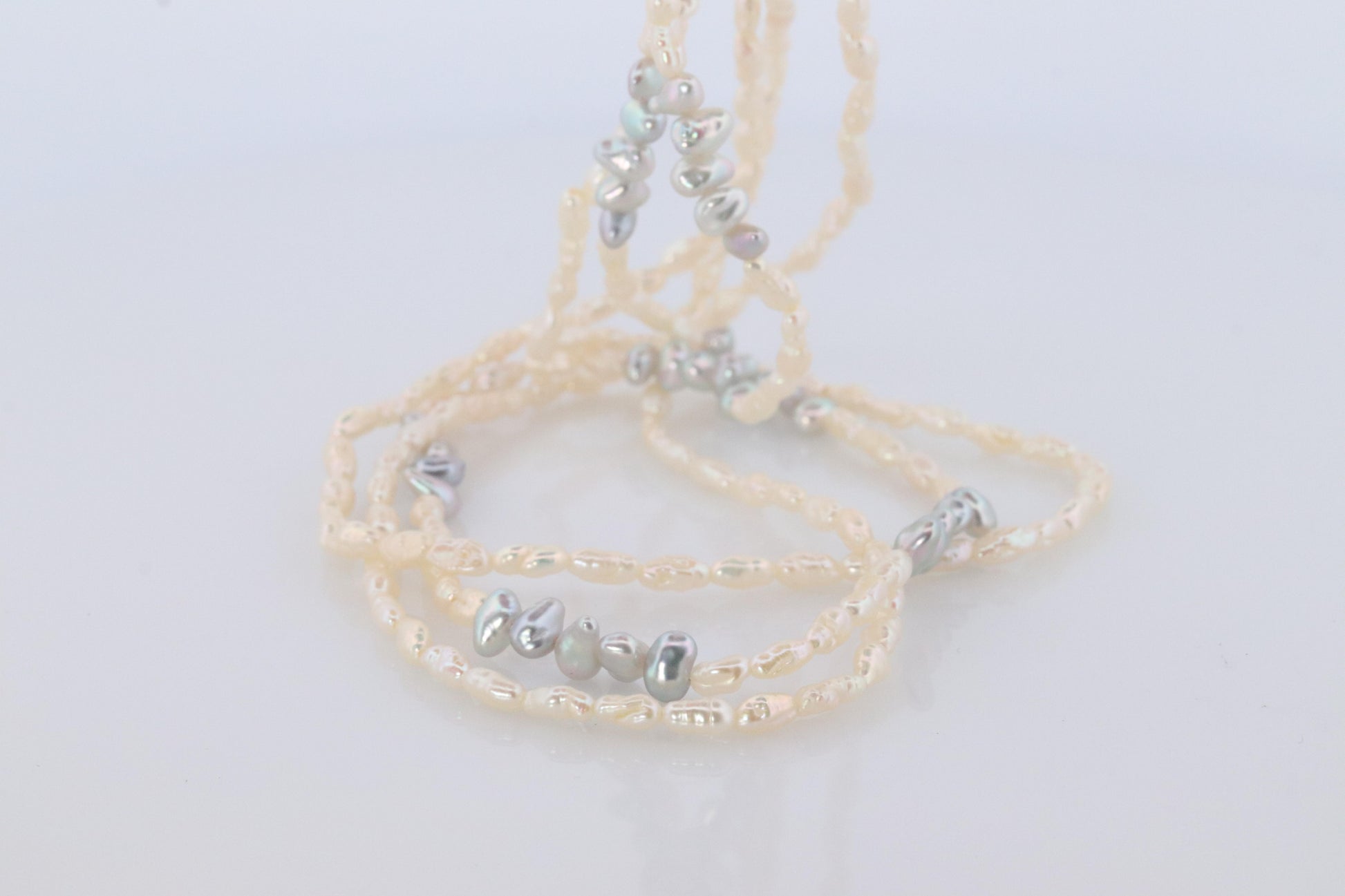 MIKIMOTO 18k Gold Pearl Necklace. Rice Pearls Multi Strand Necklace.