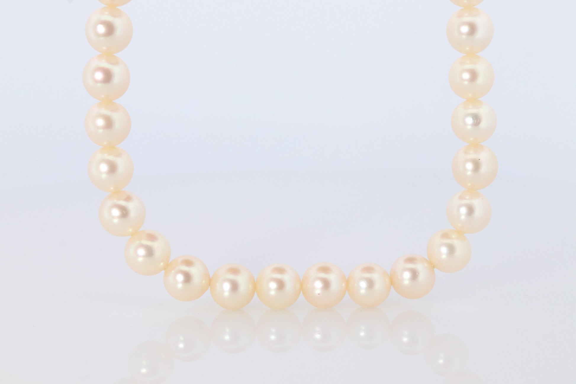 TASAKI 14k White Gold Pearl Necklace. 7mm Pearls Necklace. Japanese Pearls.