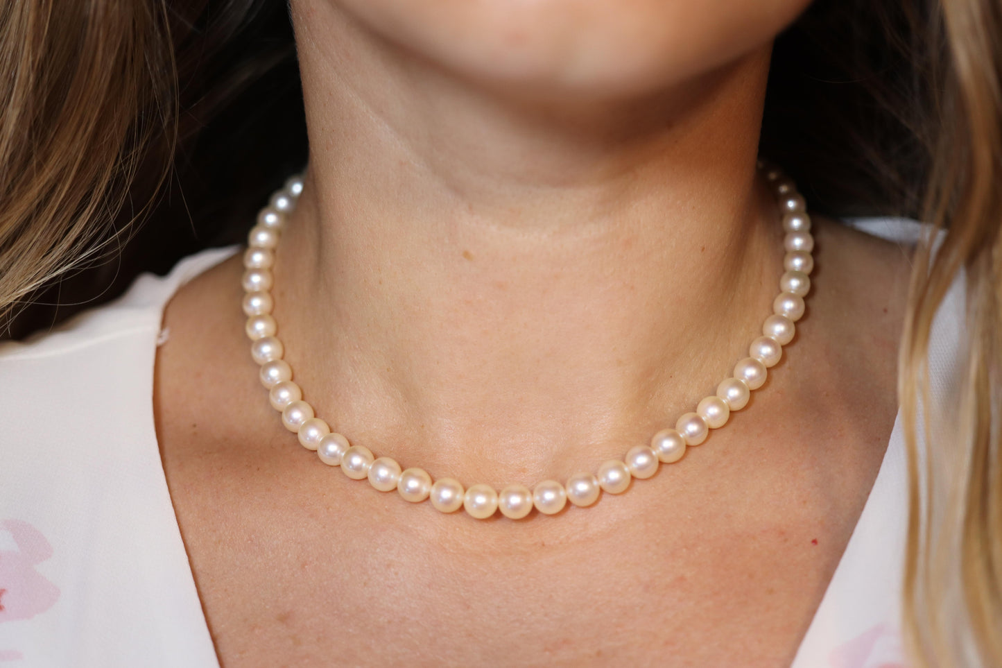 TASAKI 14k White Gold Pearl Necklace. 7mm Pearls Necklace. Japanese Pearls.