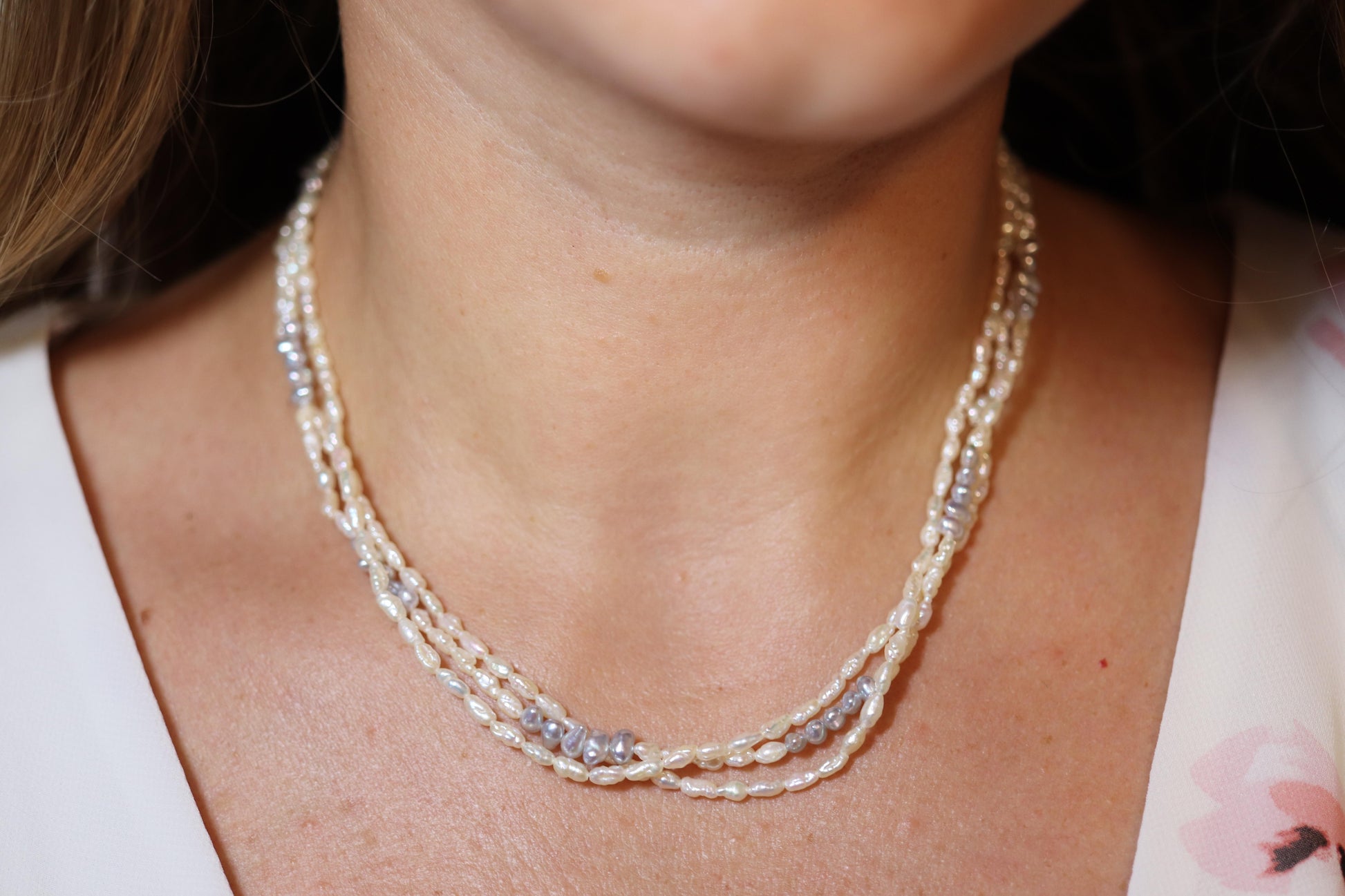 MIKIMOTO 18k Gold Pearl Necklace. Rice Pearls Multi Strand Necklace.