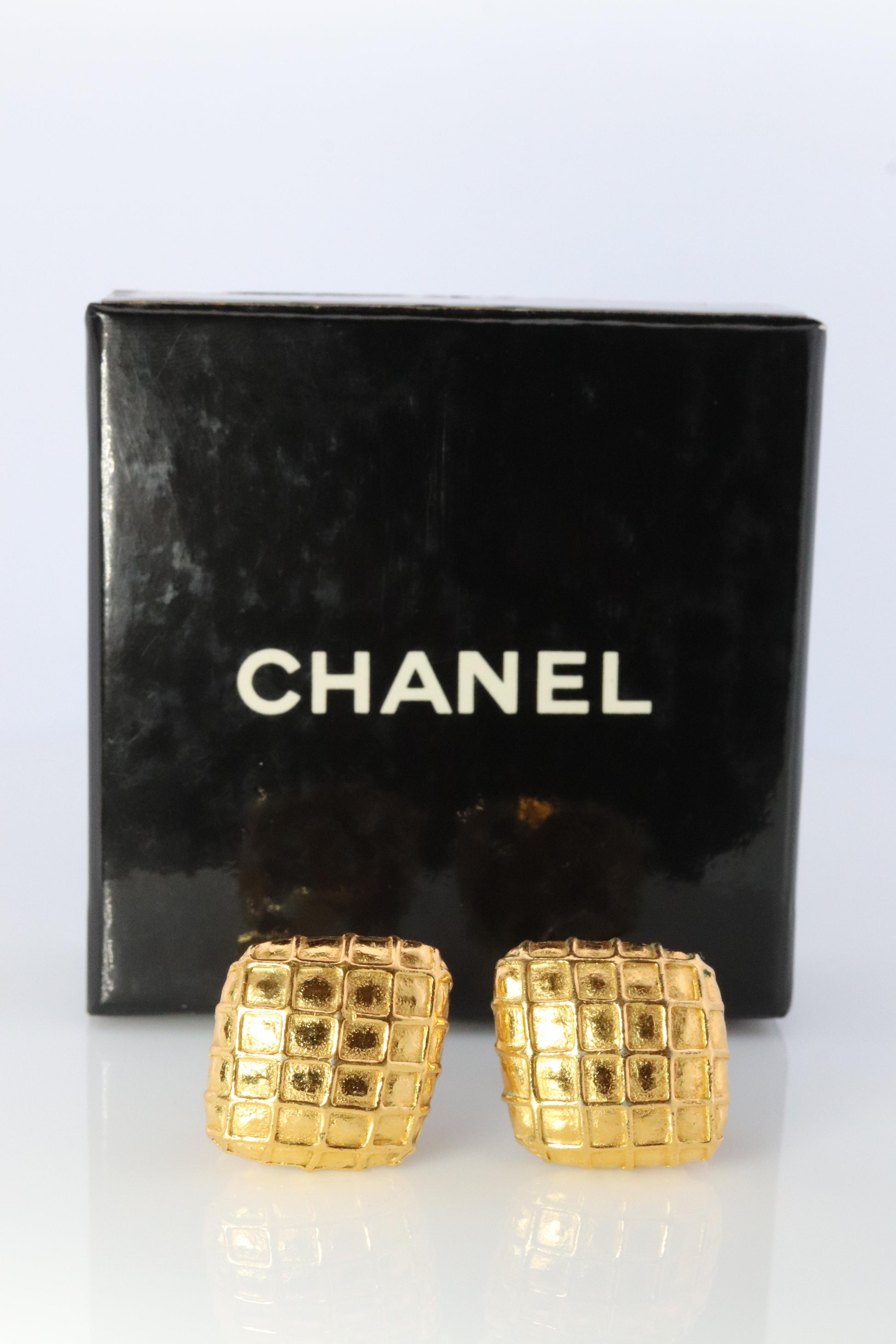 Chanel Earrings. Genuine CC CHANEL Rhombus Waffle squares. Nonpierced