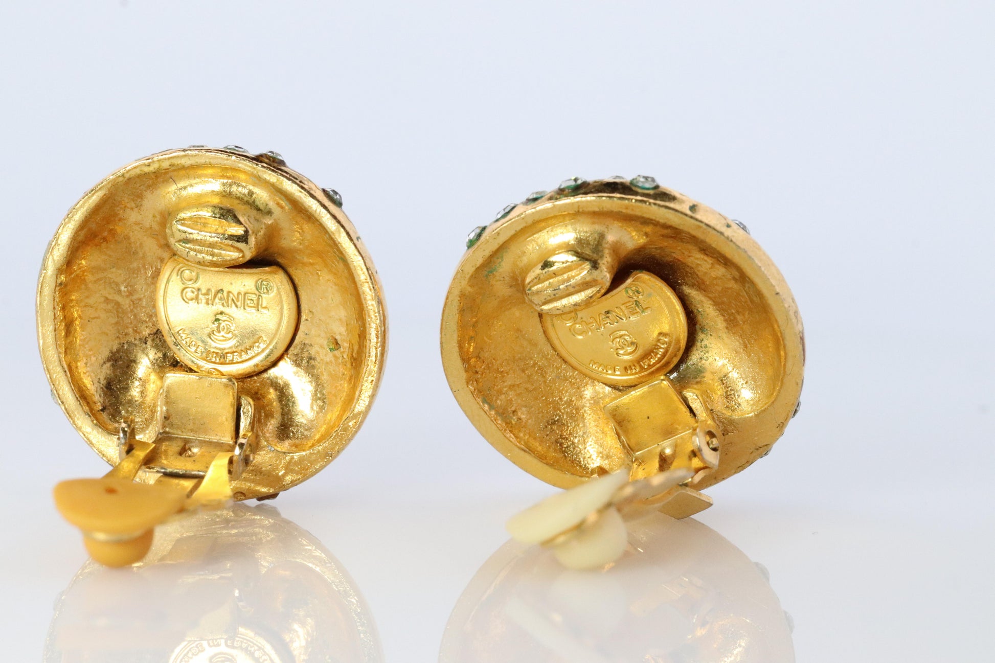 Chanel Earrings. Genuine CC CHANEL Round LOGO Clip on earrings Disc disk Crystal