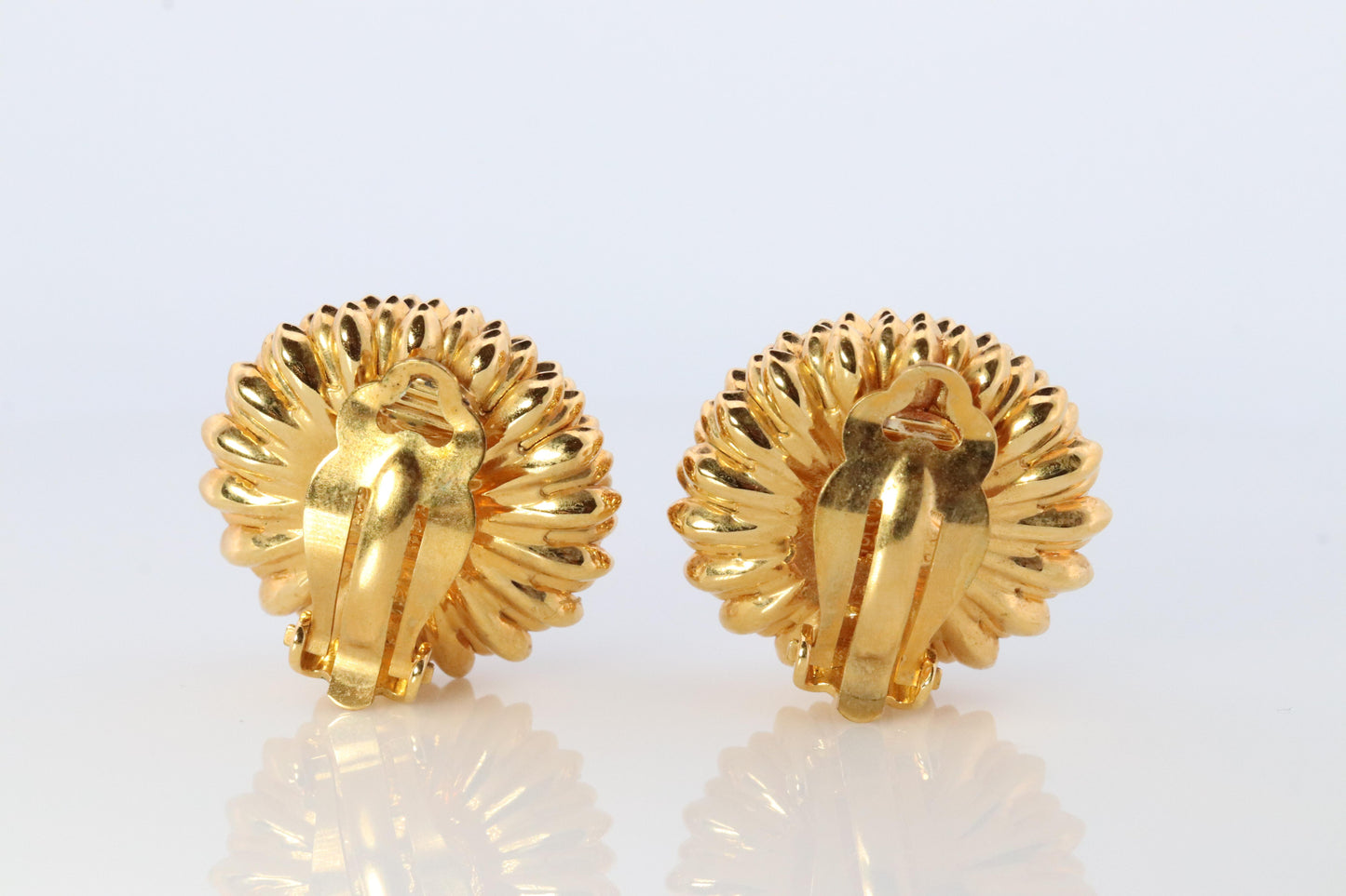 Chanel Earrings. Genuine CHANEL Mabe Pearl Pine Cone Clip on earrings.