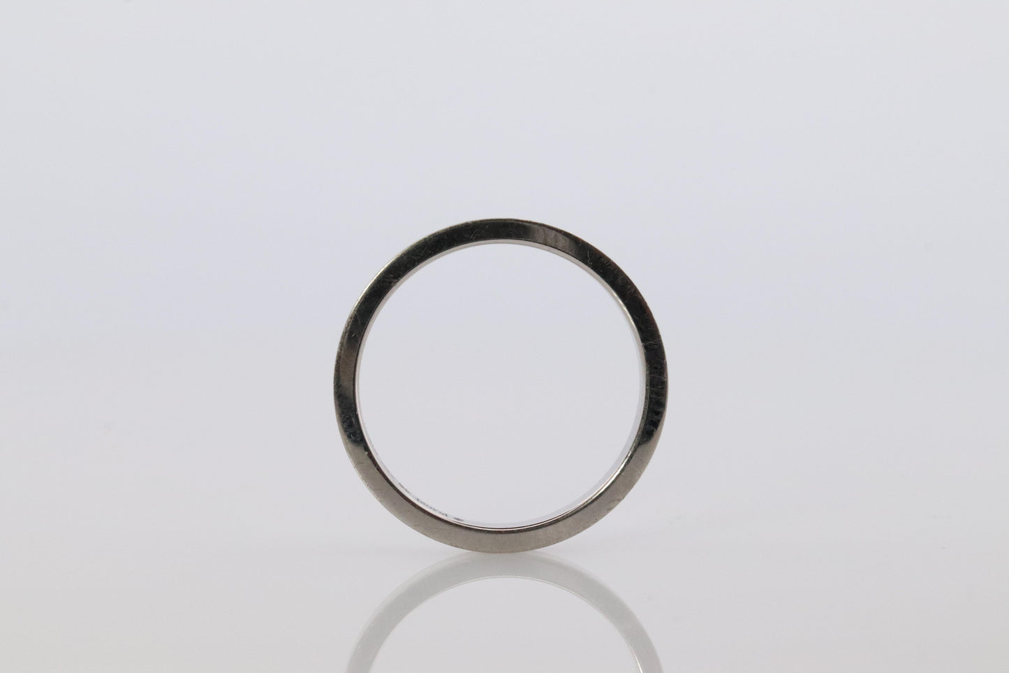 Piaget Ring. Genuine PIAGET PT950 Platinum Square Wedding Band.