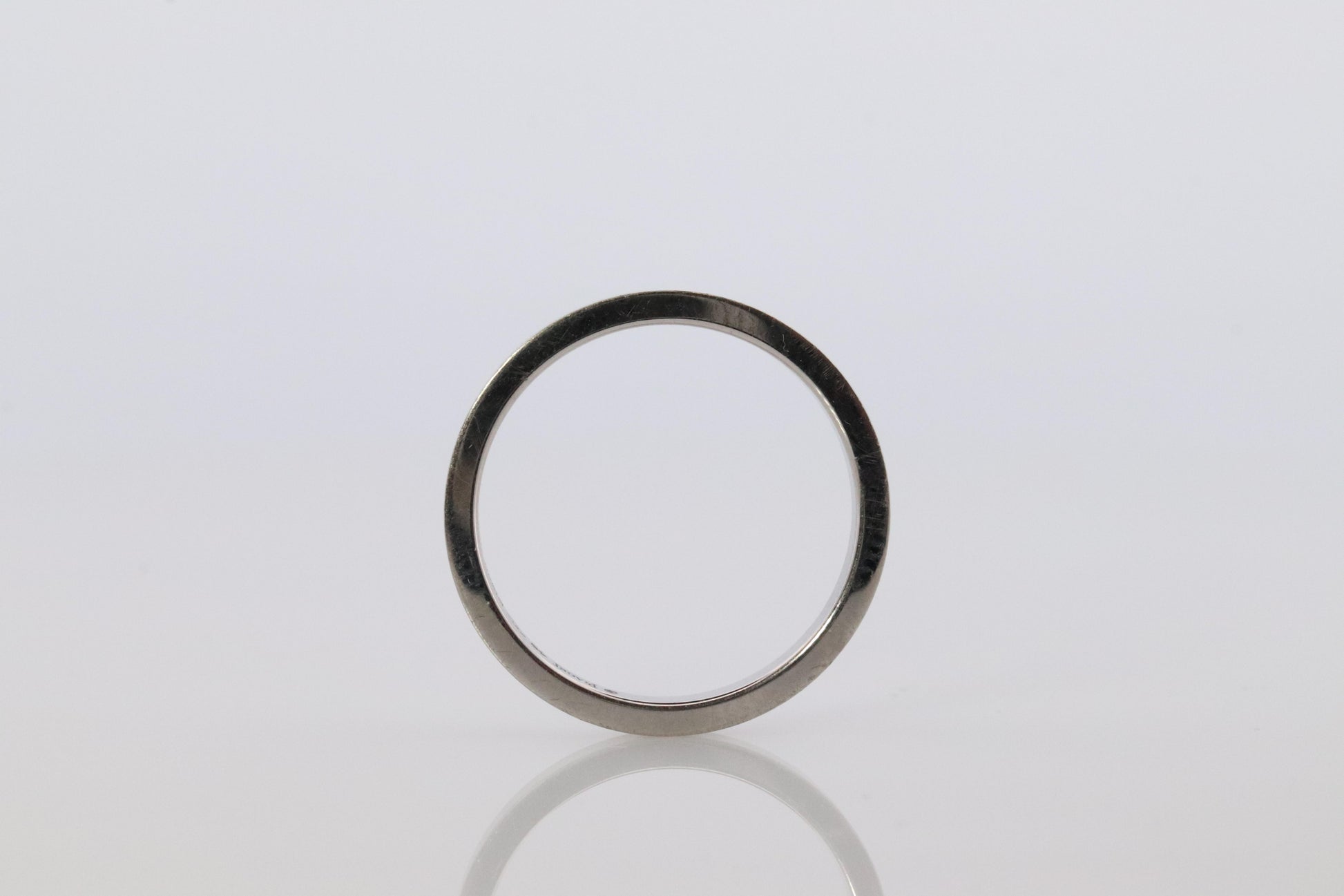 Piaget Ring. Genuine PIAGET PT950 Platinum Square Wedding Band.