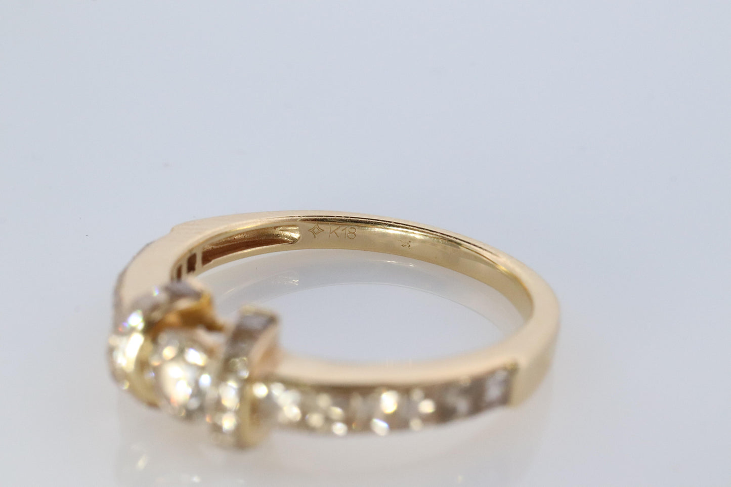 18k Round Genuine Diamond Solitaire Ring Anniversary Illusion set princess cut.