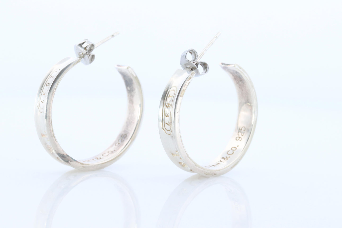 Tiffany & Co. Earrings. 1837 T and CO Hoops Sterling Silver 925 Earrings.
