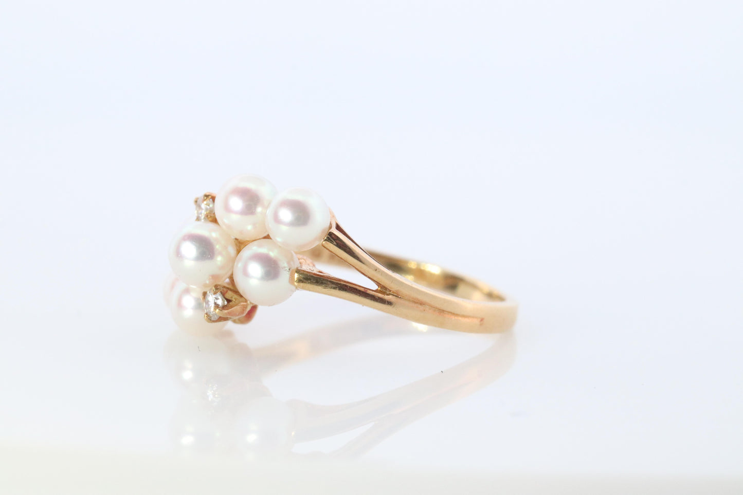 Mikimoto Ring. Vintage 18k Gold Mikimoto Pearl and Diamond Cluster. Vines Grapes