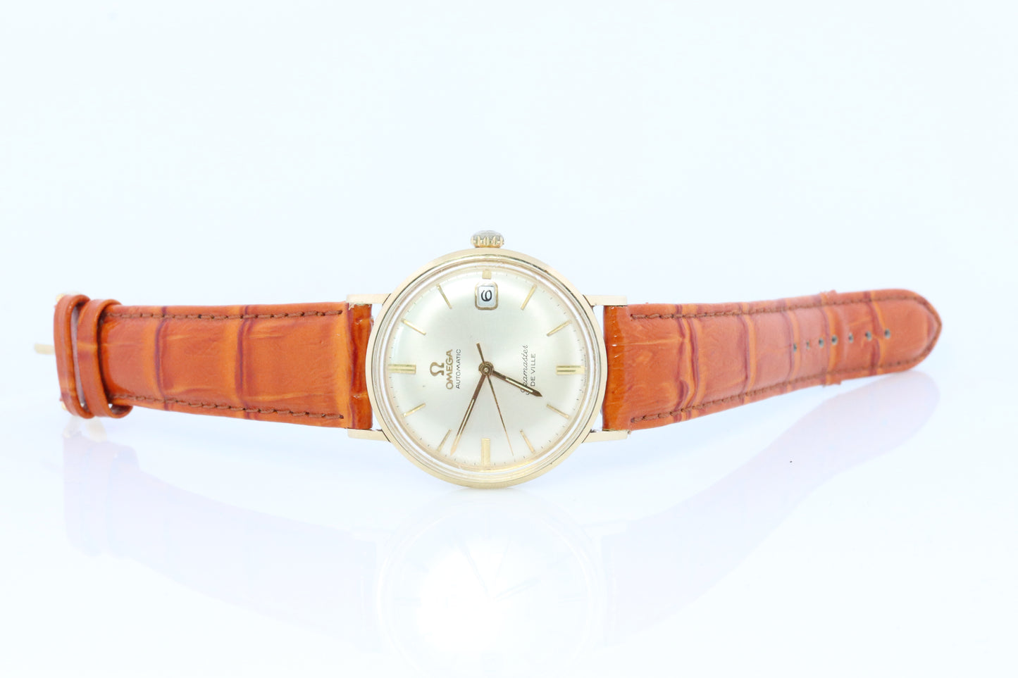 OMEGA Seamaster De Ville. 14k Yellow Gold Omega Automatic SEAMASTER DEVILLE. Mens Gold Watch. Date. (st368)