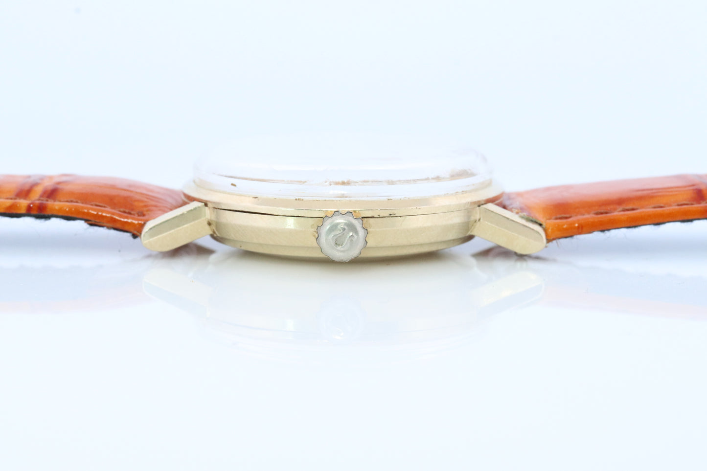 OMEGA Seamaster De Ville. 14k Yellow Gold Omega Automatic SEAMASTER DEVILLE. Mens Gold Watch. Date. (st368)