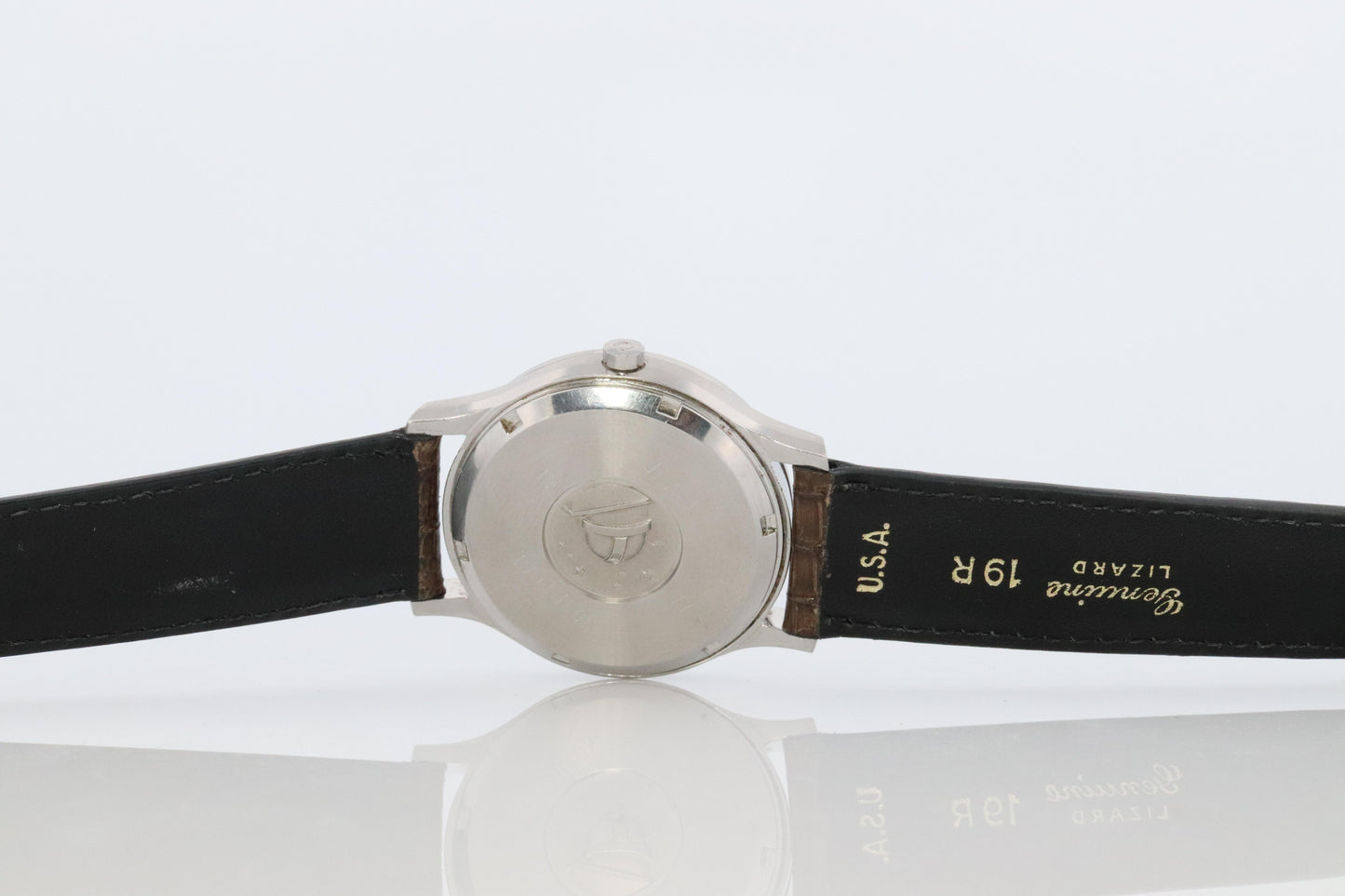 OMEGA Constellation Electronic. Mens Omega Watch F300 Constellation Chronometer