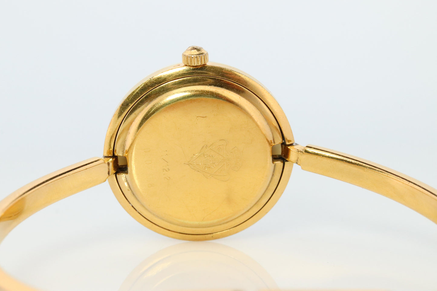 Vintage GUCCI Quartz 11/12.2 Watch. Gucci Ladies Bangle Interchange Bezel watch