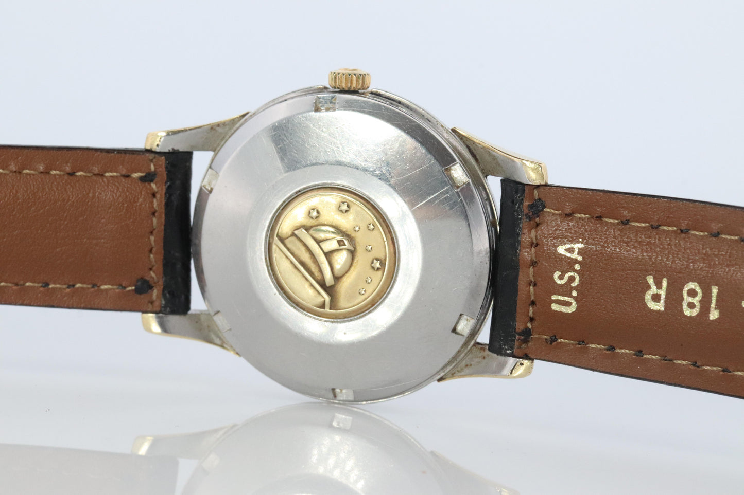 OMEGA Constellation Pie Pan Automatic Mens Watch. Ref 14393 SS and Yellow Gold.
