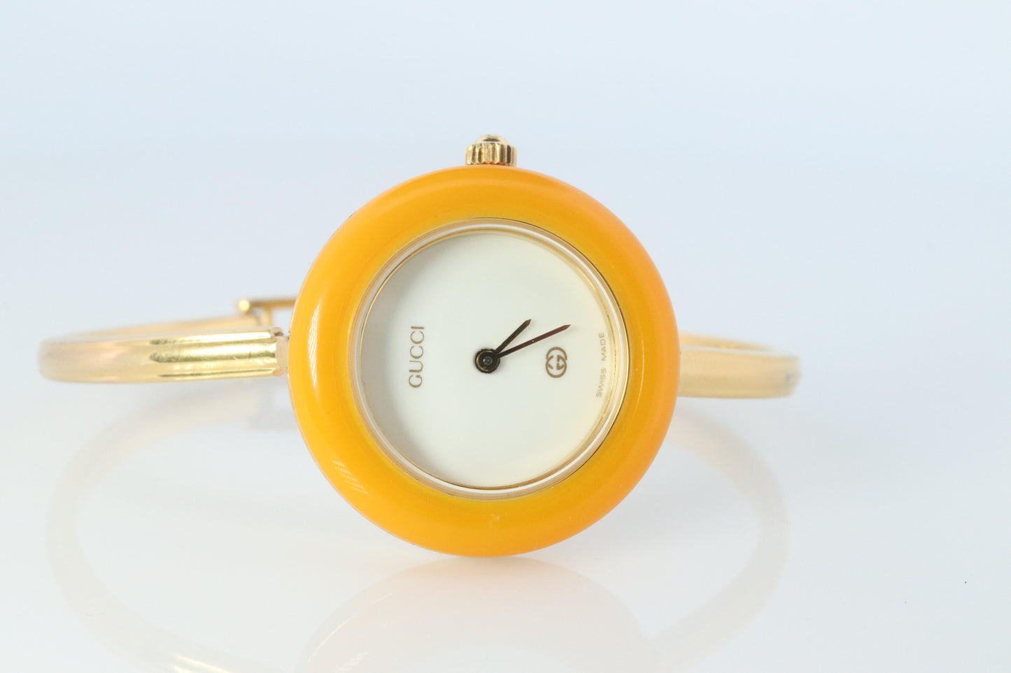 Vintage GUCCI Quartz 11/12.2 Watch. Gucci Ladies Bangle Interchange Bezel watch