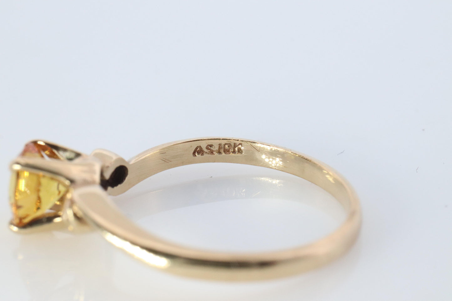 10k Round Sapphire YELLOW Sapphire ring. YELLOW SAPPHIRE solitaire ring.
