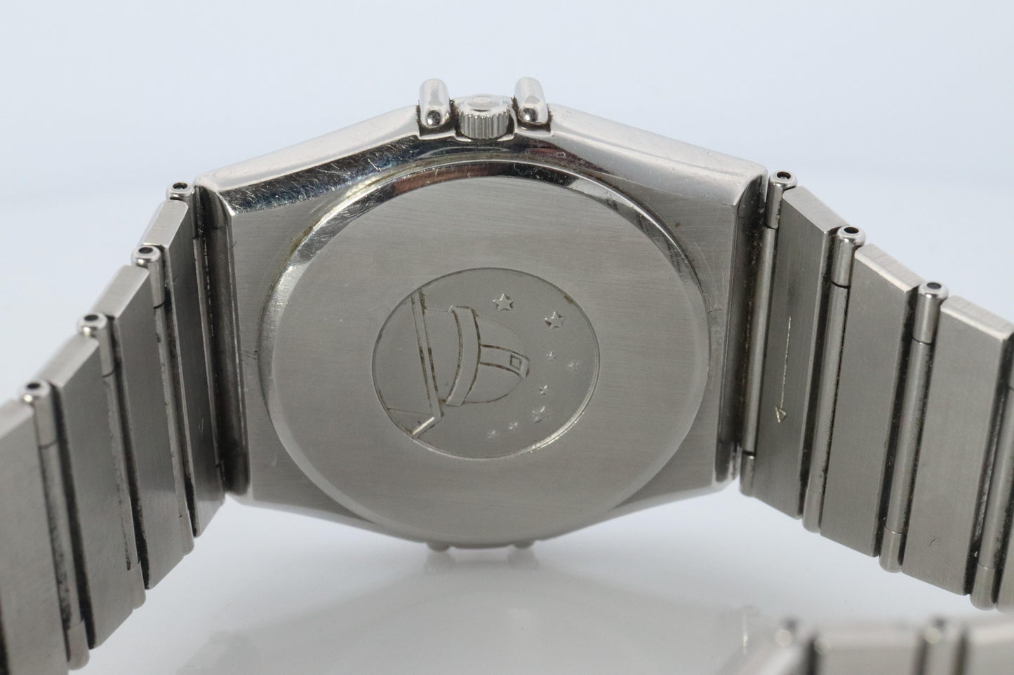 Omega Watch. Omega Constellation Quartz 1448 Date Wristwatch. Mens Omega