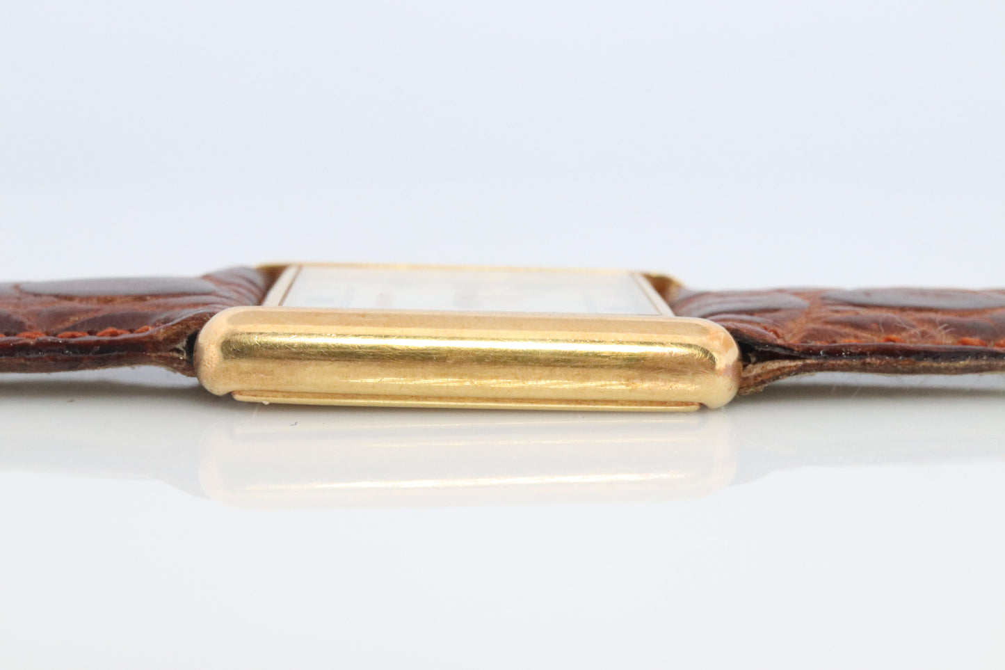 Vintage 18k Gucci Tank Watch. 18k Yellow Gold Gucci 710L Wrist Watch.