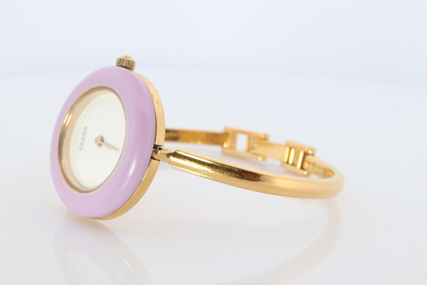 Vintage GUCCI Quartz 11/12.2 Watch. Gucci Ladies Bangle Interchange Bezel watch