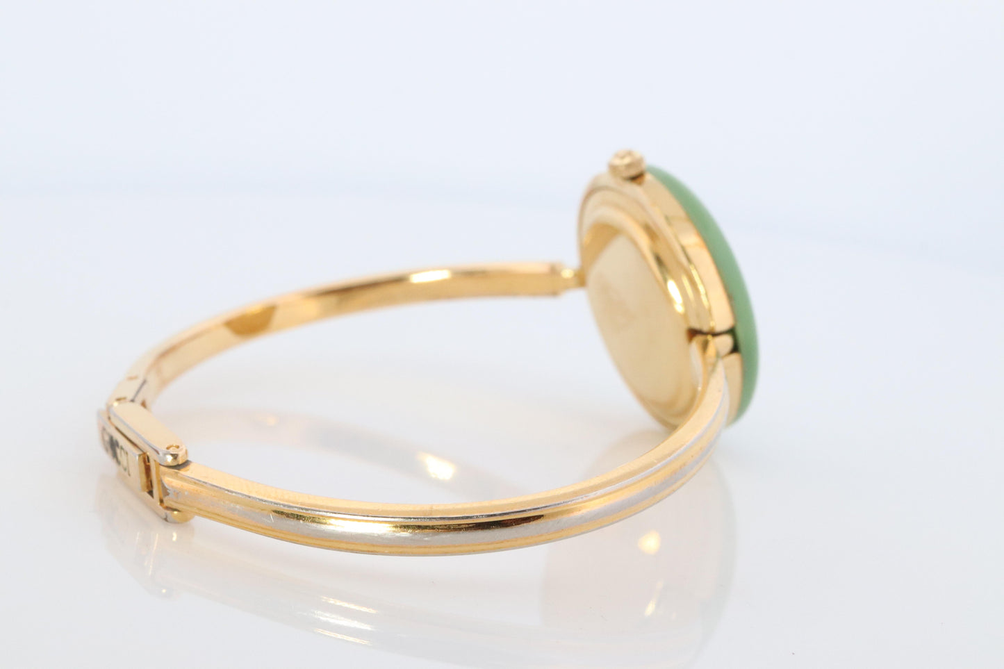 Vintage GUCCI Quartz 11/12 Watch. Gucci Ladies Bangle Interchange Bezel watch