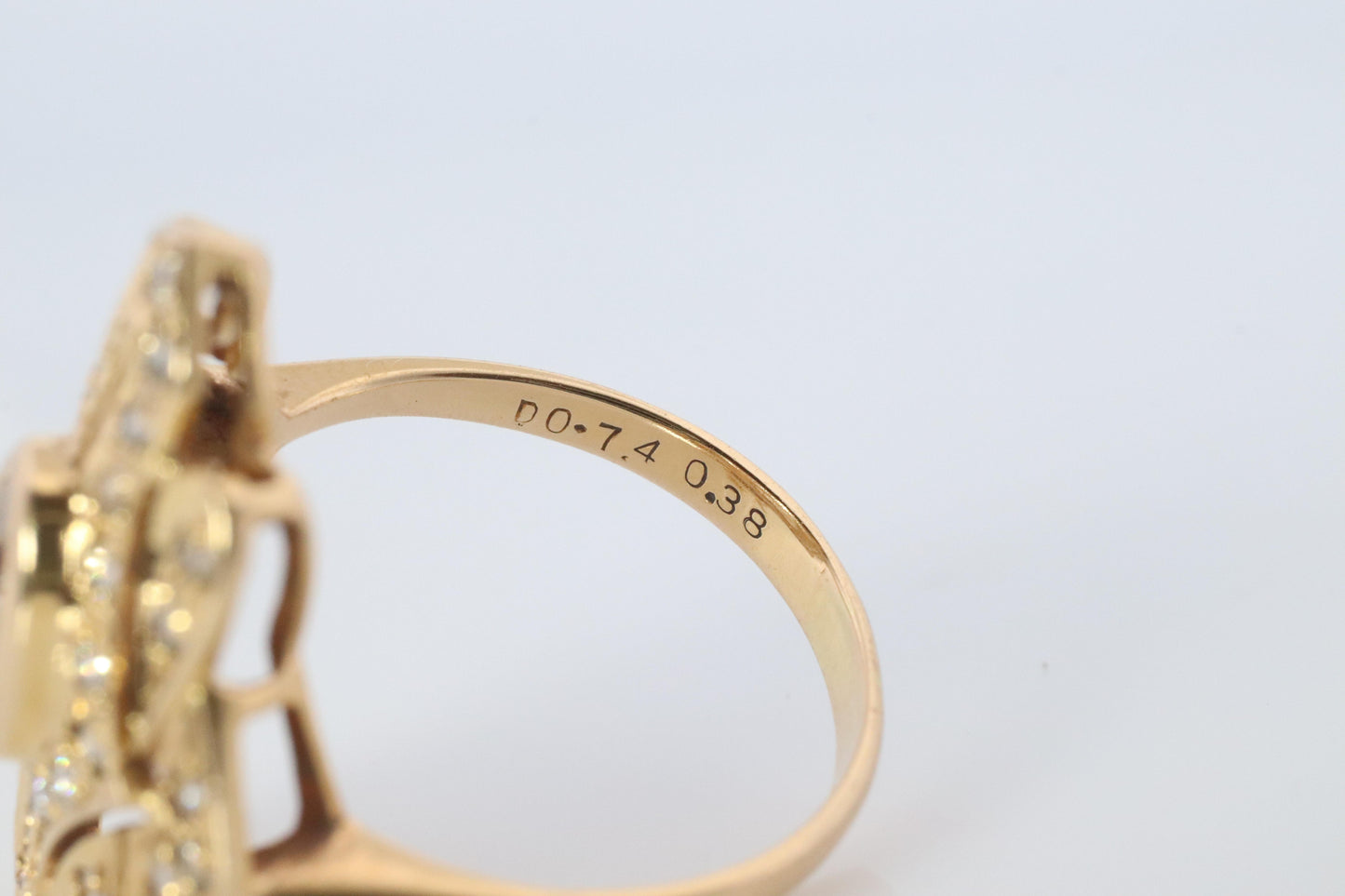 18k Diamond Shield ring 18k yellow gold with diamonds and filigree open design.