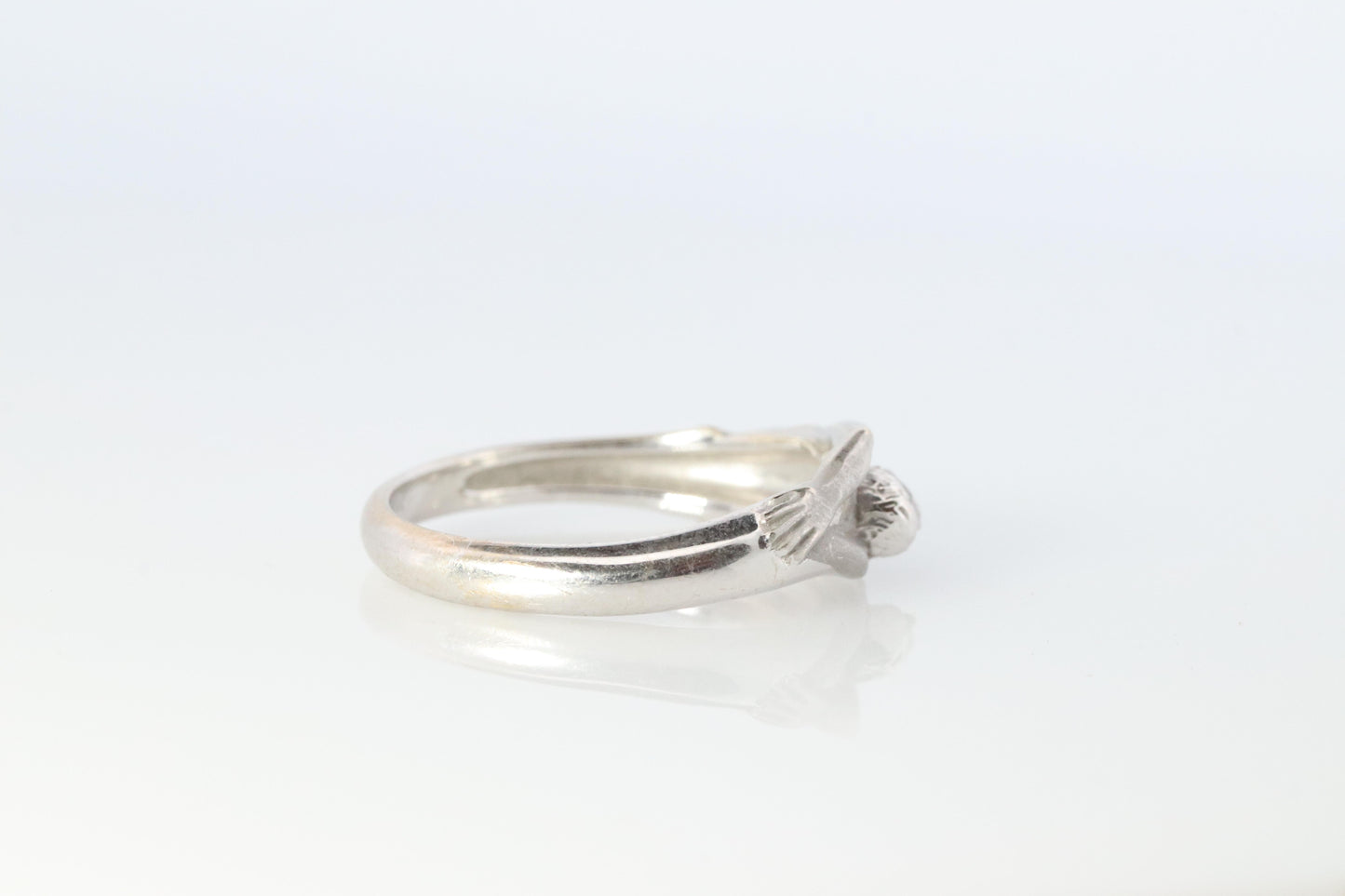 Carrera Y Carrera 18k Band. Carrera Y Carrera 750 White Gold Adam Ring.