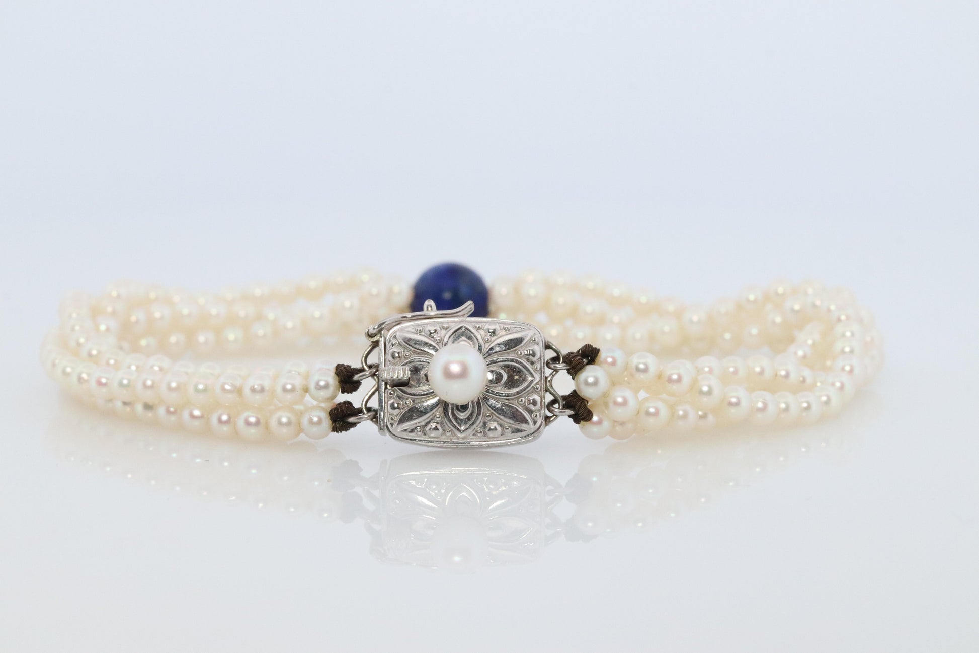 Mikimoto Bracelet. Vintage 14k Gold Mikimoto Pearl Strand Bracelet Lapis Lazuli.