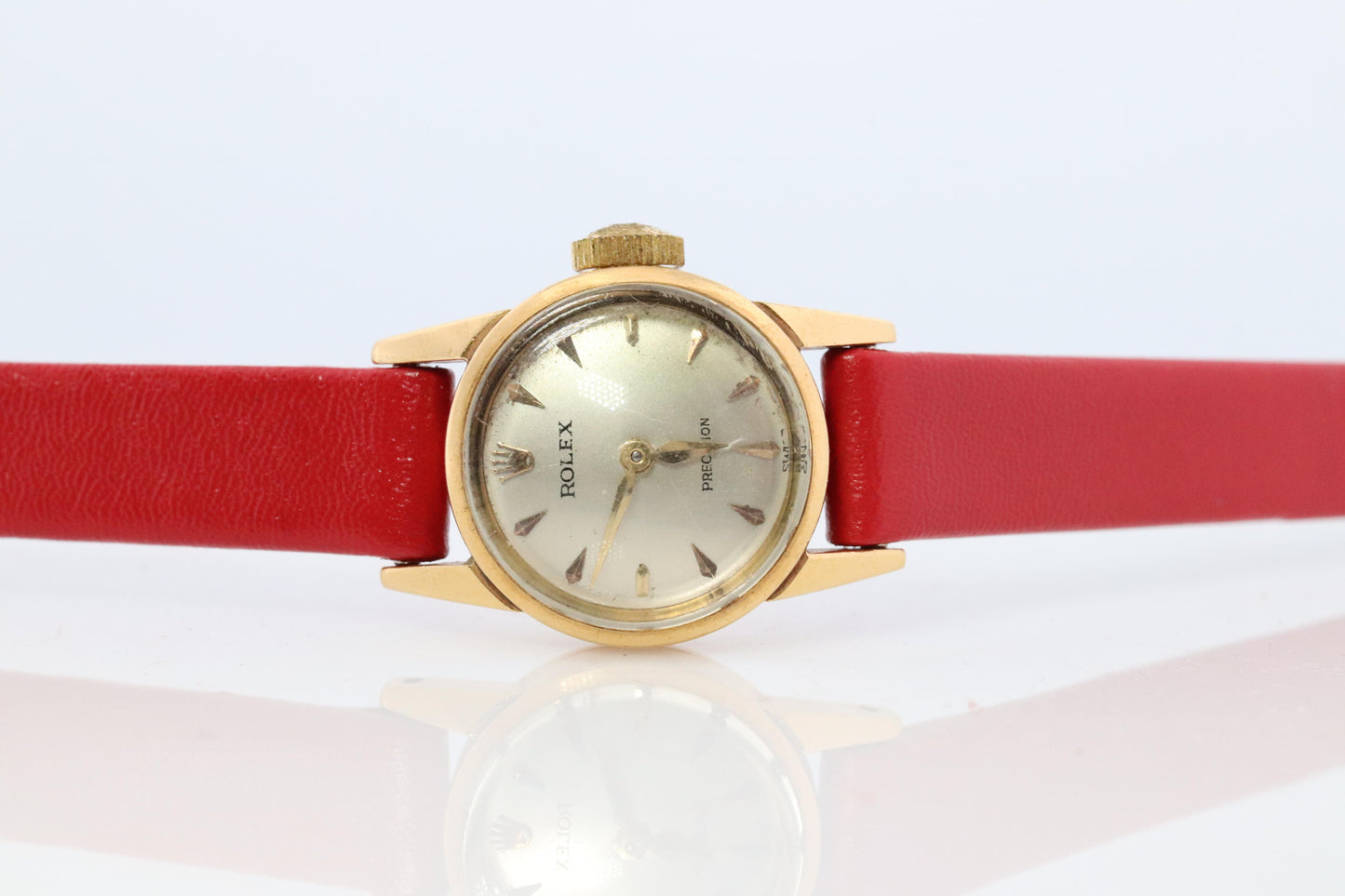 Genuine 18k Rolex Precision Watch. 18k YG Ladies 8648 Dainty 1940s Ladies Rolex