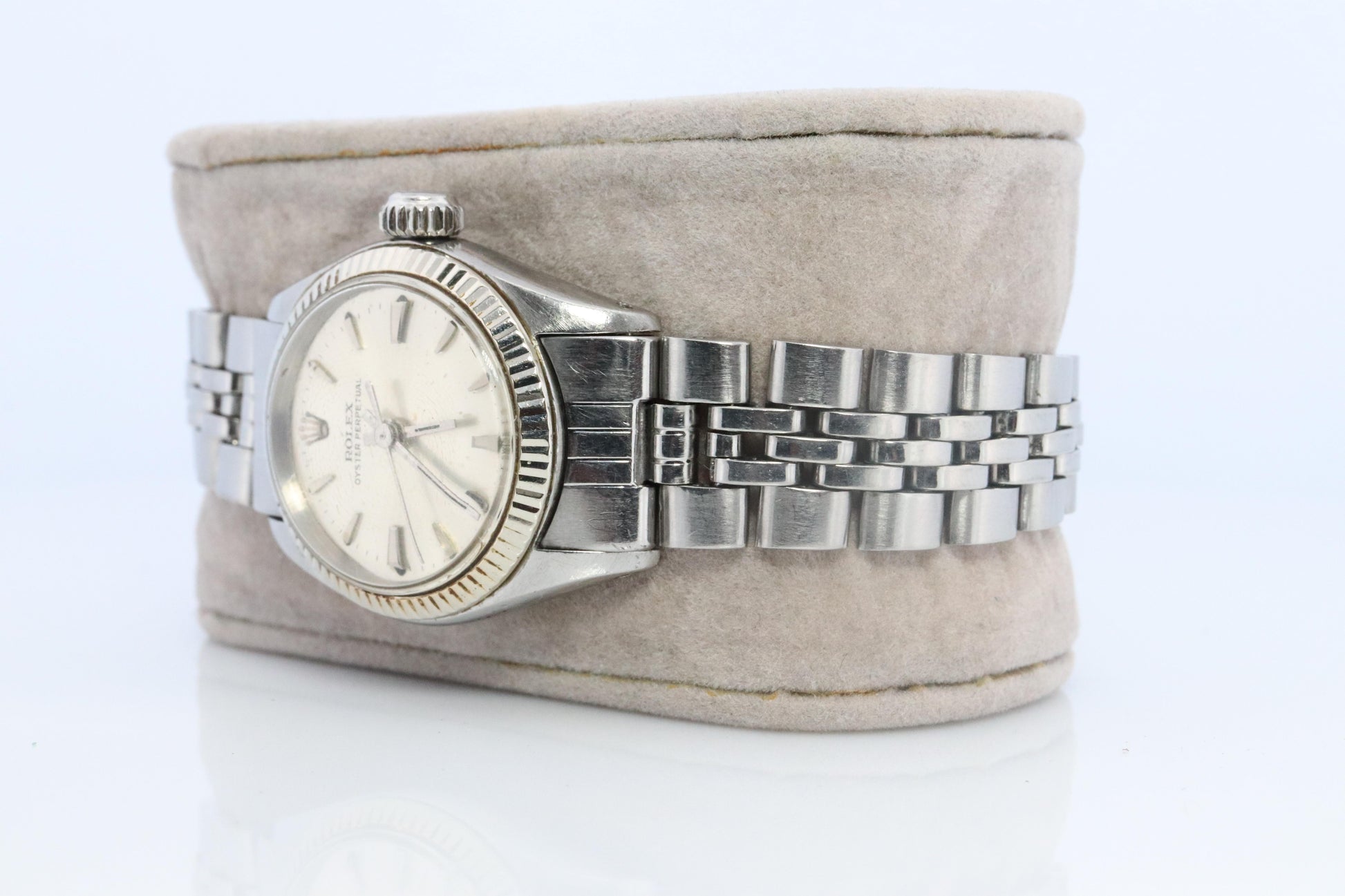 Genuine Rolex Watch. 14k Stainless Steel Ladies ROLEX 6619 Automatic Wristwatch.
