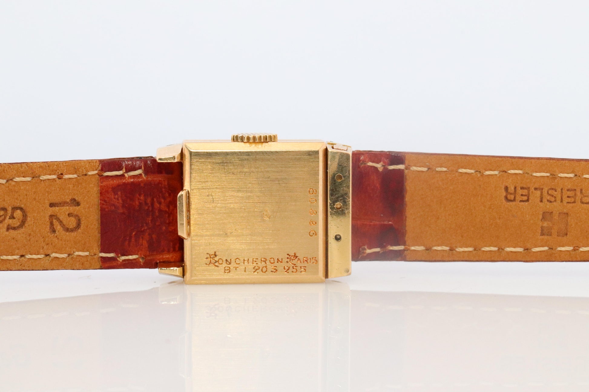 18k Boucheron Reflet Watch. Vintage Boucheron 18k Mini Reflet.