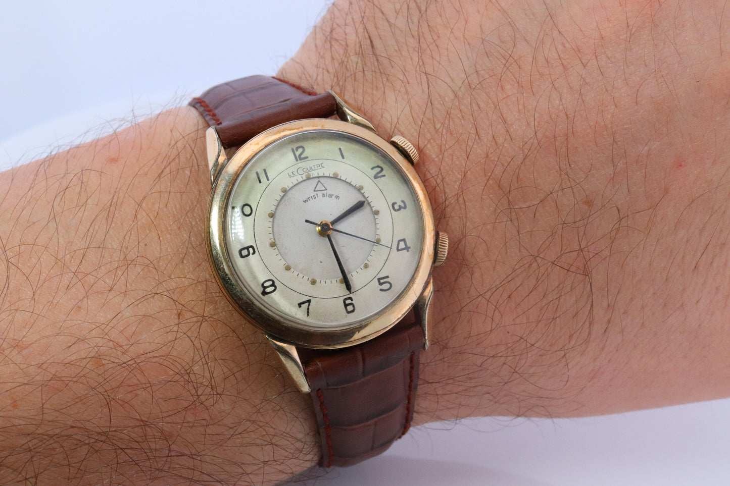 Jaeger Le Coultre Alarm Watch. 10k Gold Filled Mens JLC Memovox Vintage Watch.